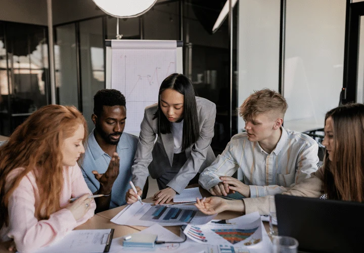 Estrategias de Gestión Efectiva: Aplicando los Principios del Gerente de 1 Minuto